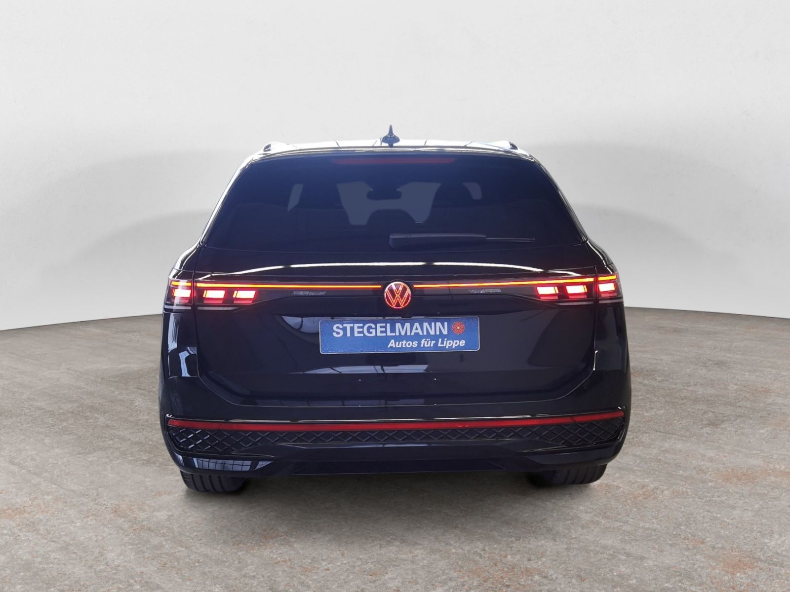 Volkswagen Passat R-Line 1,5 l eHybrid OPF 6-Gang-Doppelkup foto 5