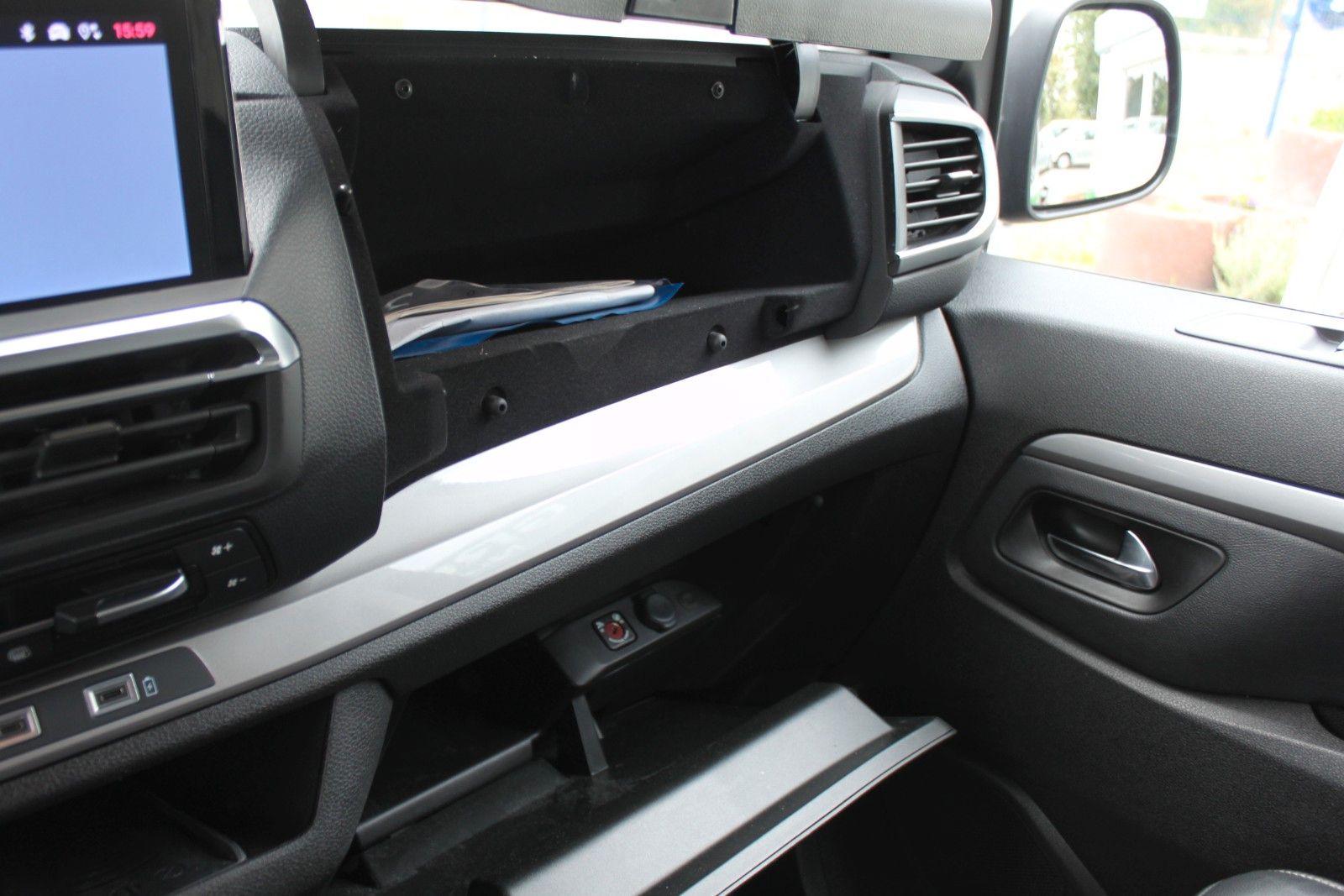 Fahrzeugabbildung Fiat FIAT Scudo Multicab L3 2.0 180 AT8
