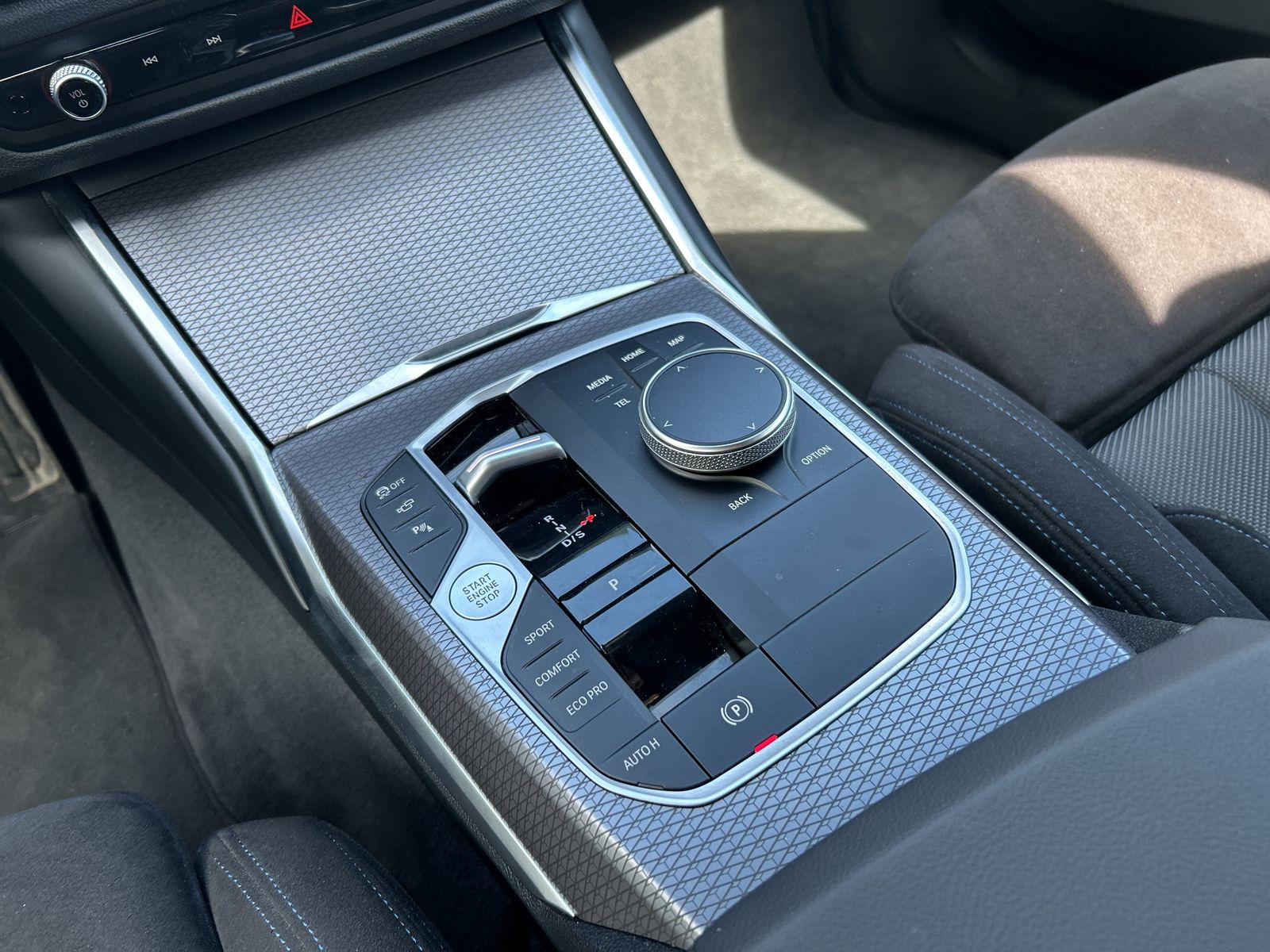 BMW 320 - Bild 12