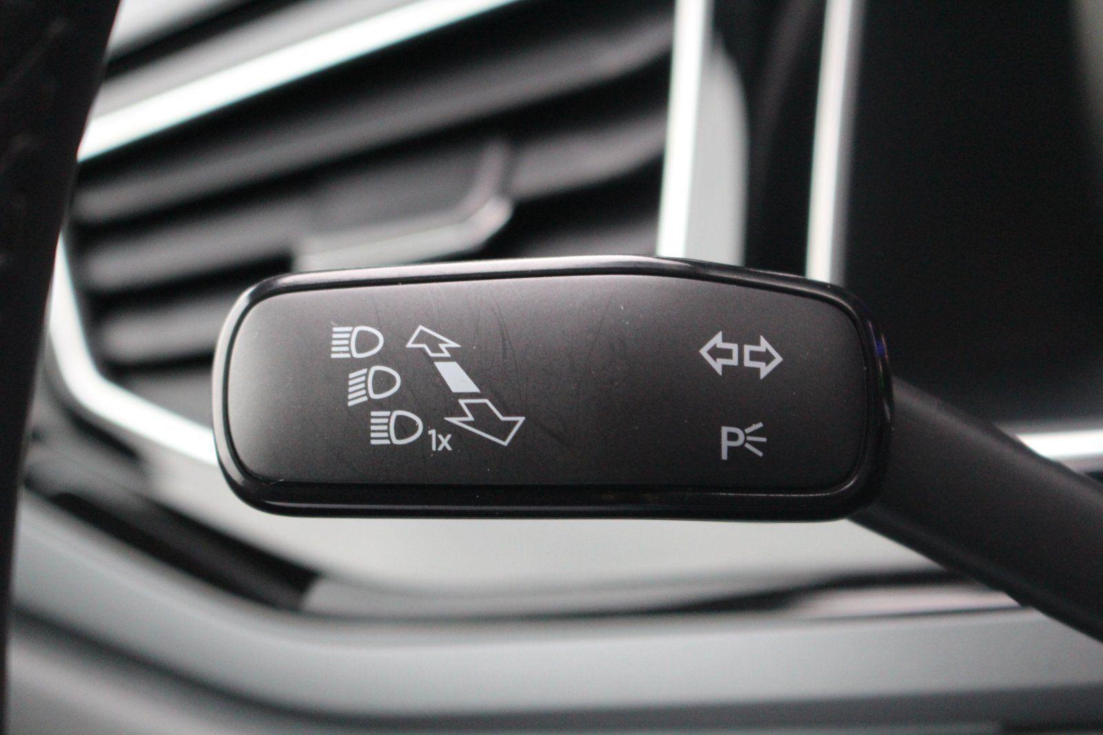 Volkswagen Taigo 1.0 TSI DSG R-Line +SPORTSITZE+APP-CONNECT, миниатюра 16