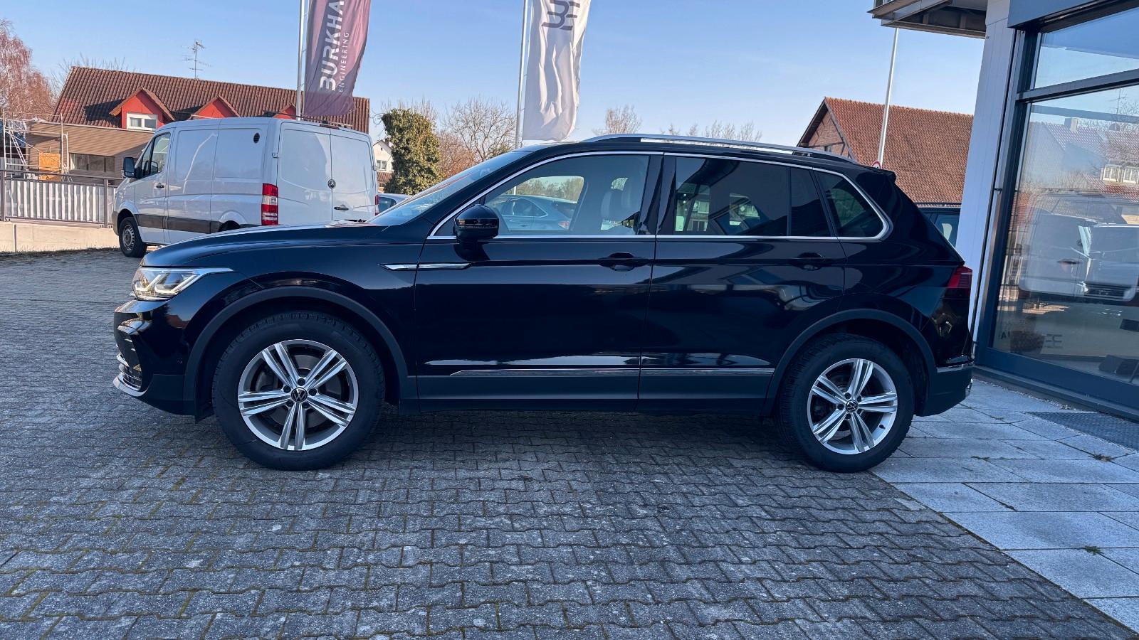 Volkswagen Tiguan Elegance 4Motion lAHKlHuDlMatrixlStHzl