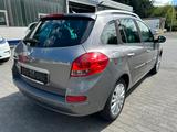 Renault Clio Grandtour Luxe, Zahnriemen+Service+TÜV NEU - Renault Clio: Luxe