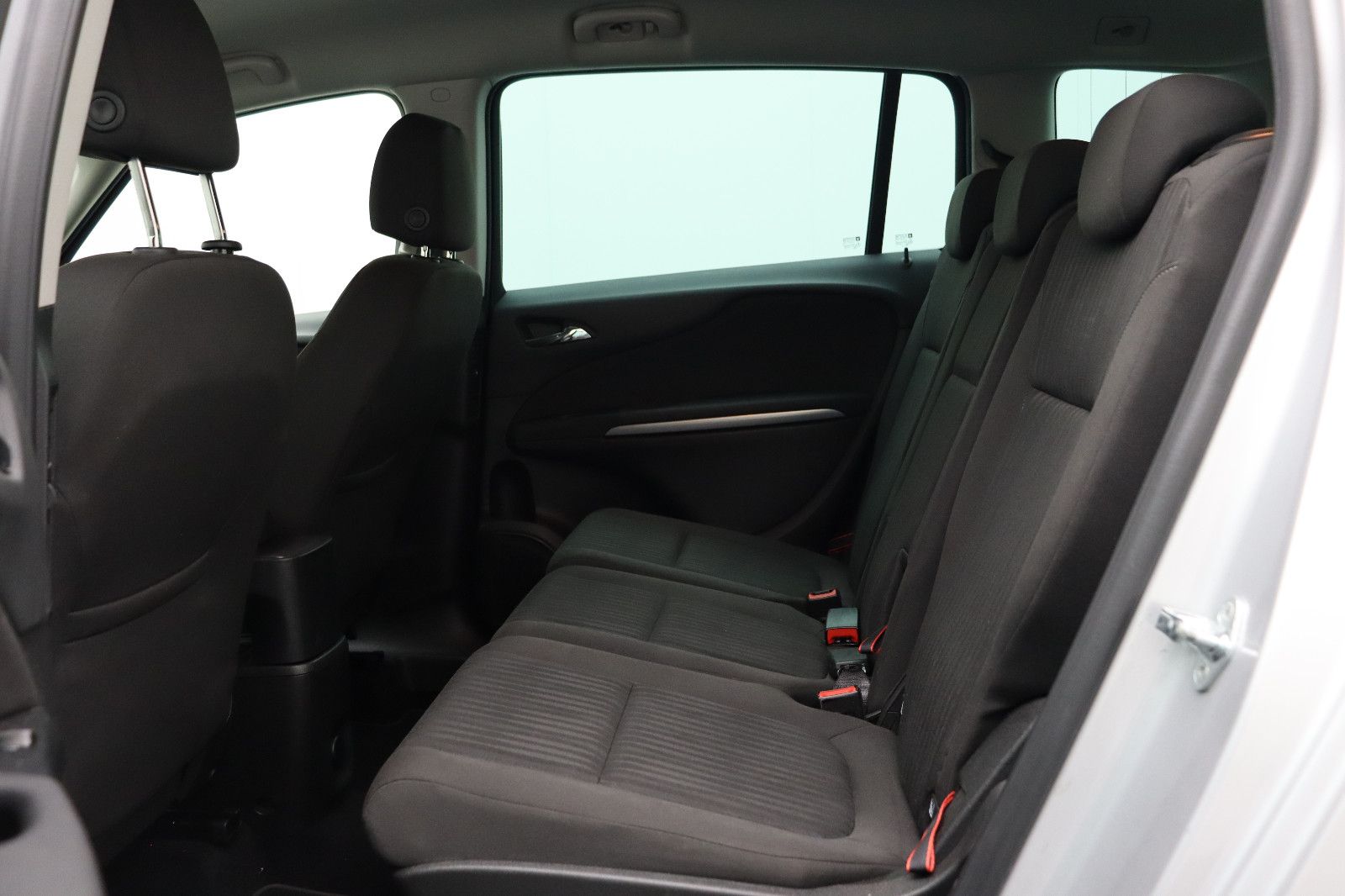 Fahrzeugabbildung Opel Zafira Tourer 1.4 Active