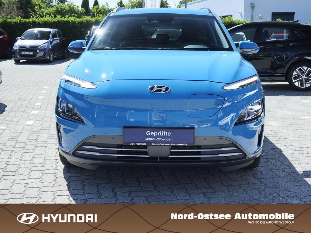 Fahrzeugabbildung Hyundai KONA TREND ELEKTRO 2WD KAMERA PDC ACC KLIMA SHZ