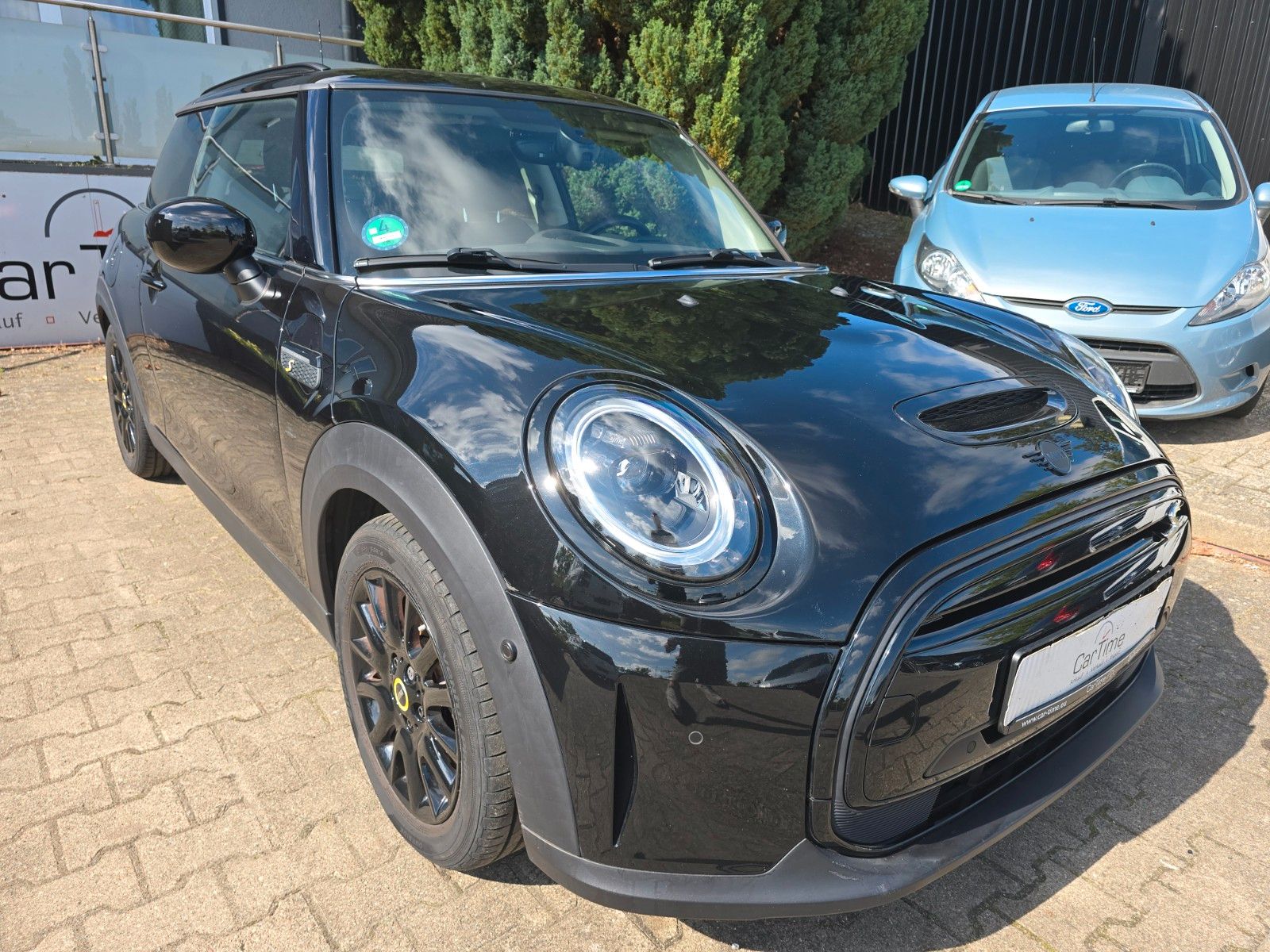 MINI COOPER SE*Panorama*Leder*Navi*LED*96,7 SoH
