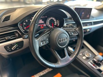 Audi A4 *ACC*AHK*NAVI*CARPLAY*2-ZONEN*SZHZ*LED*