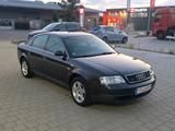 Audi A6 2.8 quattro tiptronic - Audi aus 1999: 8