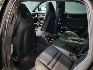 Porsche Panamera - 9