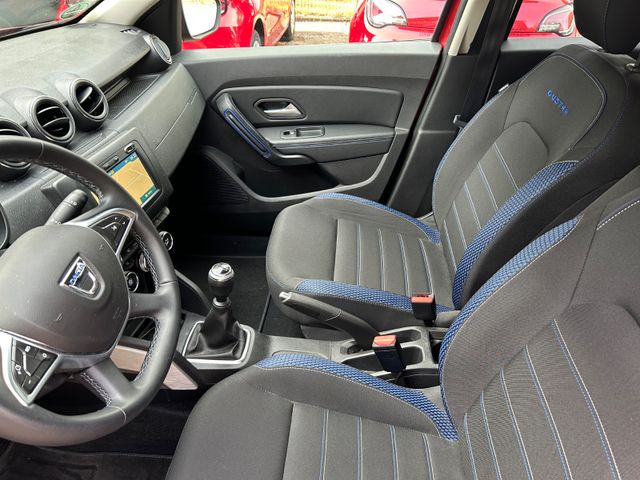 Fahrzeugabbildung Dacia Duster II Celebration+CarPlay+Navi+AllwLM+Kamera