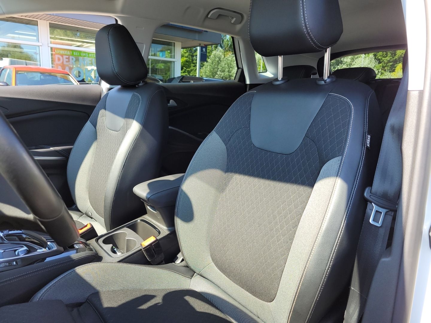 Fahrzeugabbildung Opel Grandland GS Line mit SHZ+LHZ+Kamera+AHK