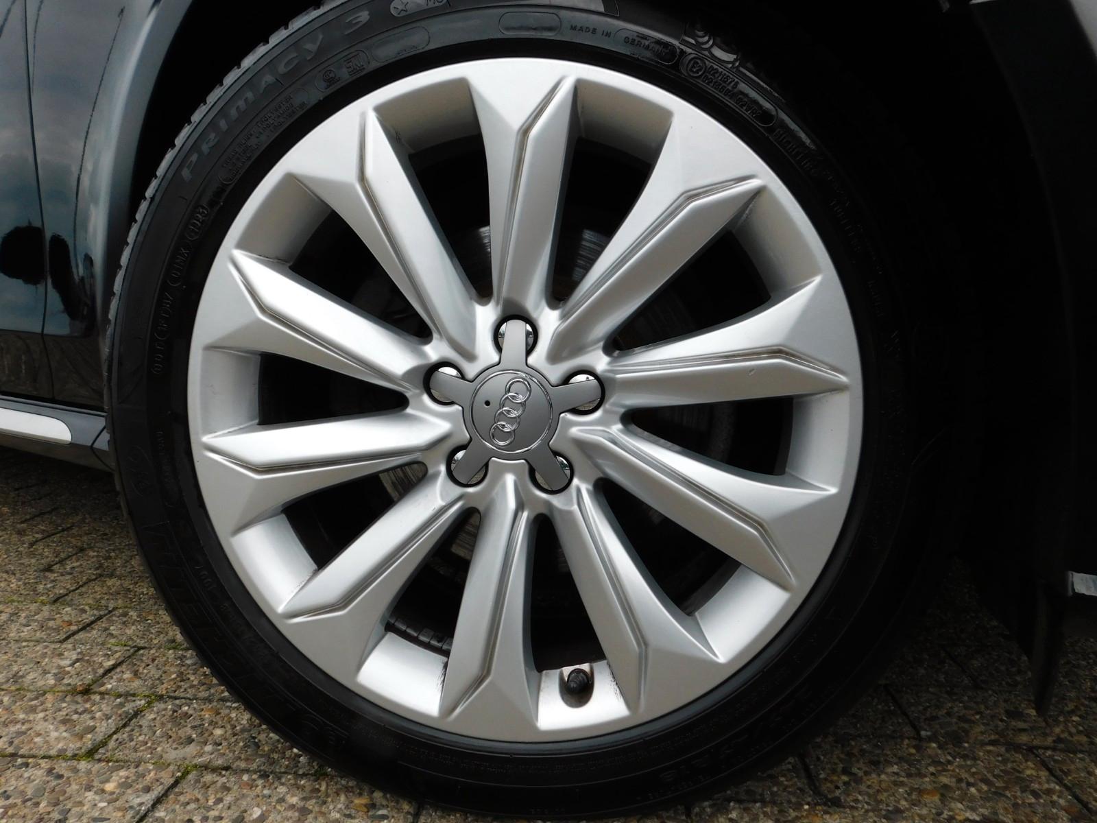Audi A4 Allroad quattro 2.0 TDI+ACC+Alcantara+Navi+AK
