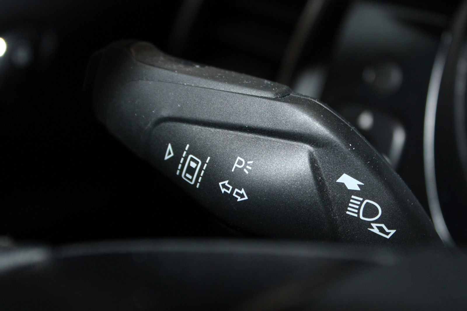 Fahrzeugabbildung Ford Ranger Automatik WOLFTRAK + AHK + Standheizung