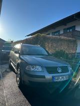 Volkswagen Passat 2.0 Basis Basis - Volkswagen Passat aus 2003: Kombi
