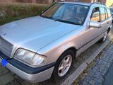 Mercedes-Benz Mercedes  W202   C180 - Mercedes-Benz C 180: W202
