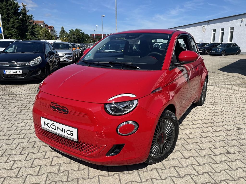 500e MJ22 RED Navi Klimaautomatik PDC
