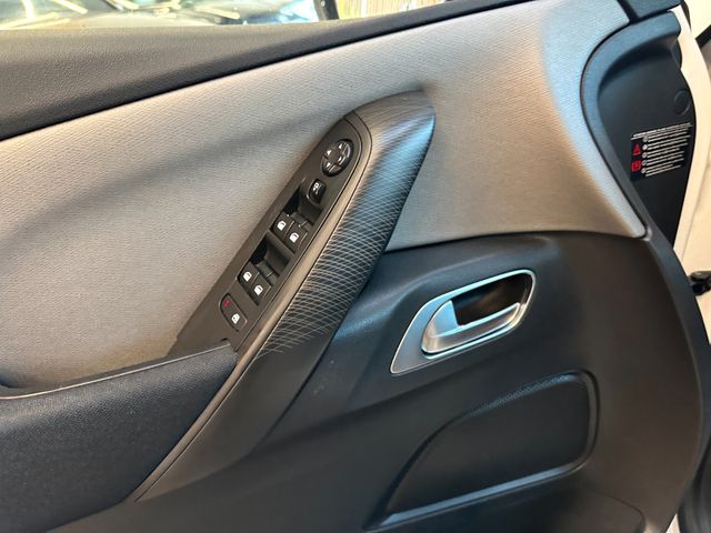 MYAUTOCENTER – Gebraucht- und Jahreswagen mit Werkstattservice in Pfaffenhofen Citroën C4 *KEYLESS*MASSAGE*TEMPO*NAVI*
