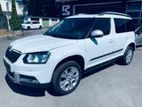 Skoda Yeti Adventure 1.2 DSG NAVI PANO XEN CAM STHZ 1H - Skoda Yeti in Düsseldorf