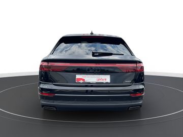 Audi Q8 - 4