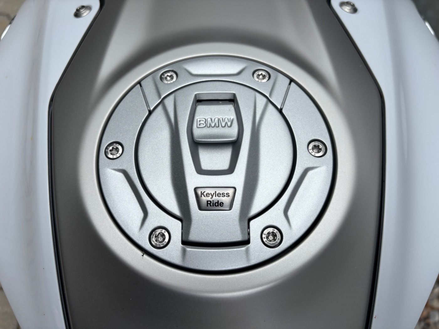 Fahrzeugabbildung BMW R 1200 R 3 Pakete
