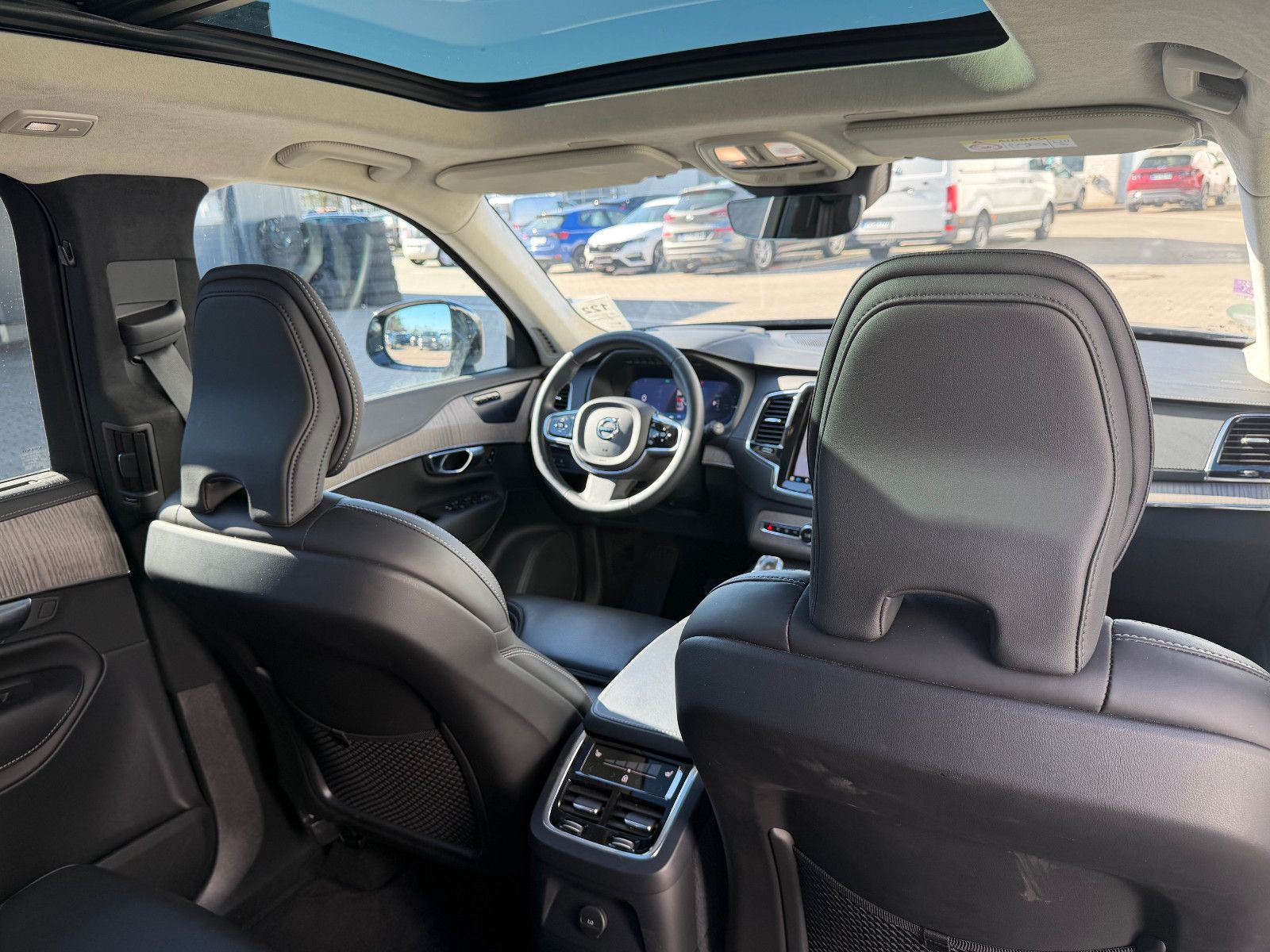 Fahrzeugabbildung Volvo XC90 T8 AWD Ultimate Dark*LUFT*AHK*360°*Massage*