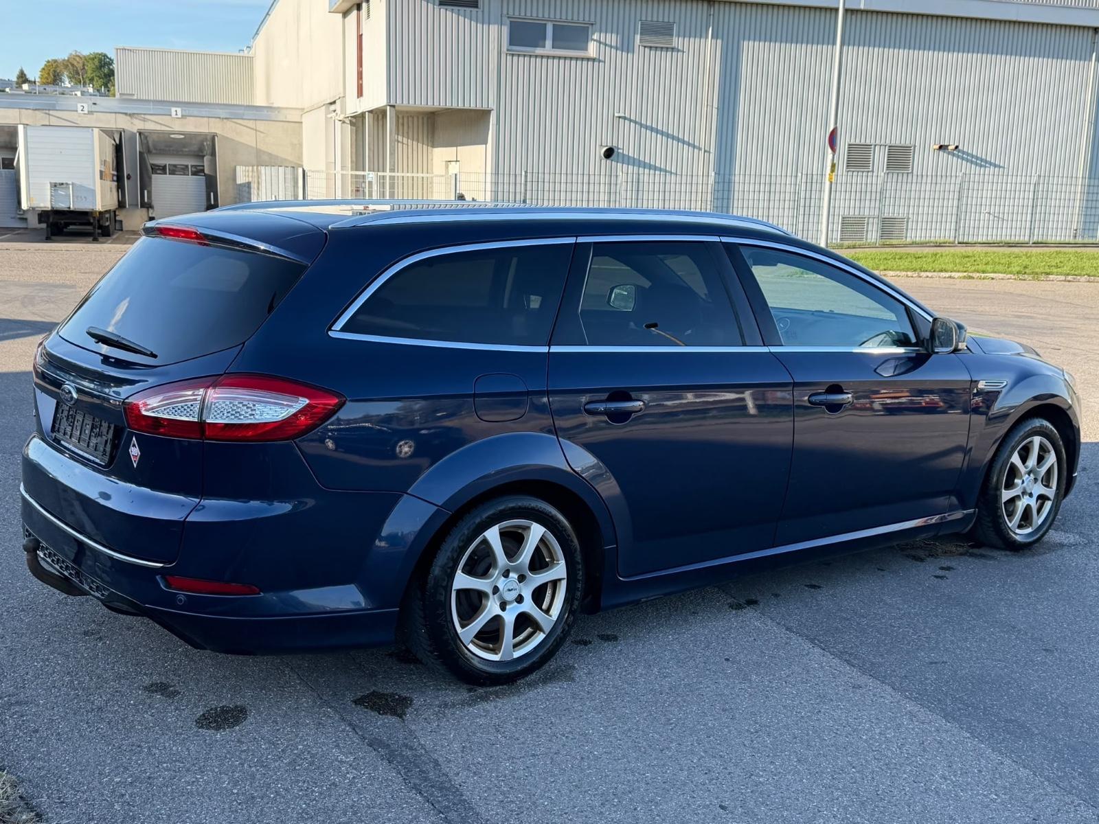 Ford Mondeo 2012 — photo 7