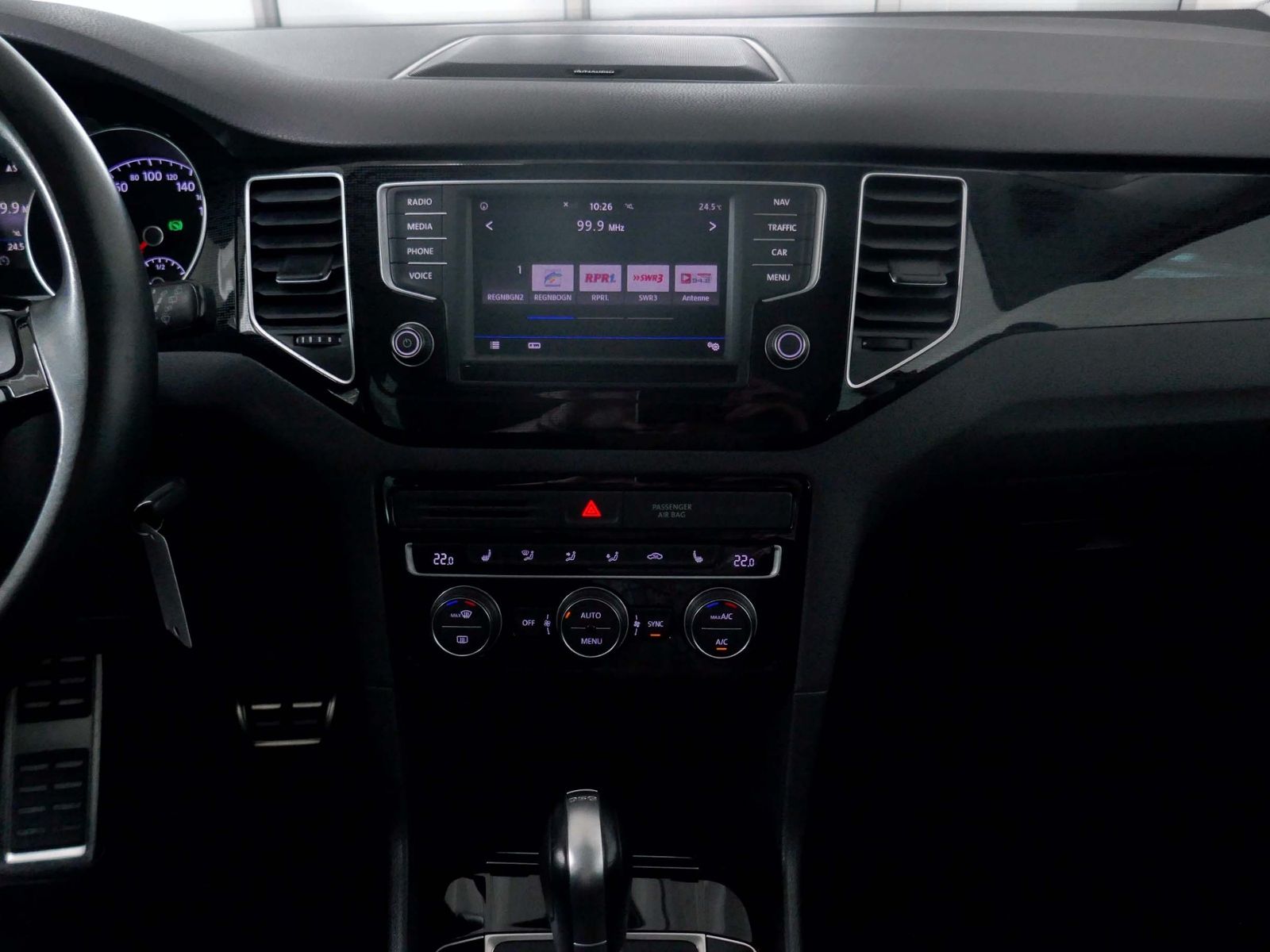 Fahrzeugabbildung Volkswagen Golf  Sportsvan SOUND 2.0 TDI DSG | Xenon RFK AC