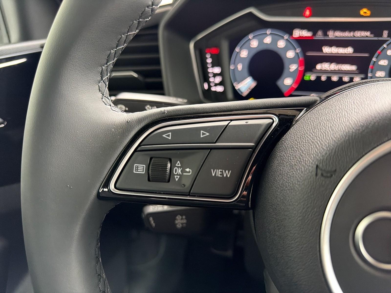 Audi A1 Sportback 25 TFSI advanced OPTIK LED 17", миниатюра 19