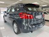 BMW 218 Active Tourer*AUT*PDC*MULTI*TOP ZUSTAND* - BMW 2er Reihe mit Benzin-Antrieb: Kombi
