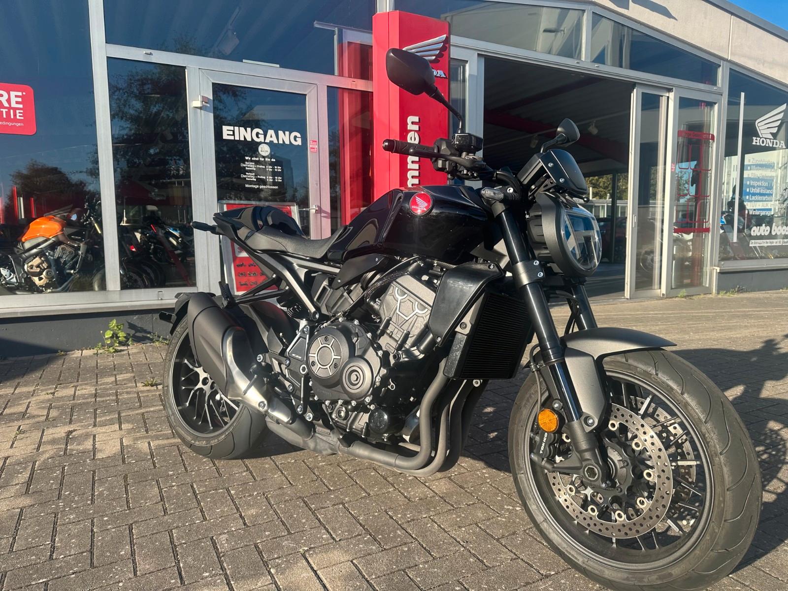 Honda CB 1000 R Black Edition