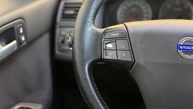 Volvo V50 Kombi D5 *AUTOMATIK*SHZ*A/C