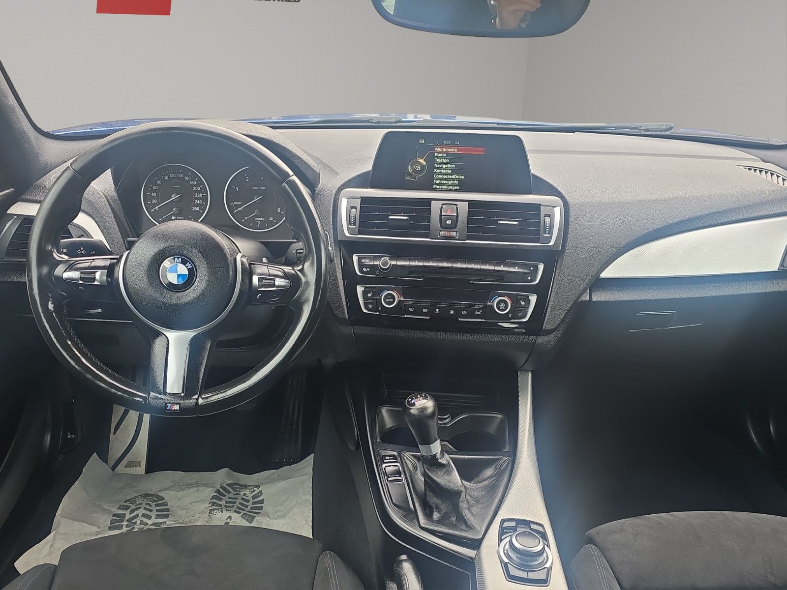 Fahrzeugabbildung BMW 118d M Sport Navi Leder Tempomat PDC