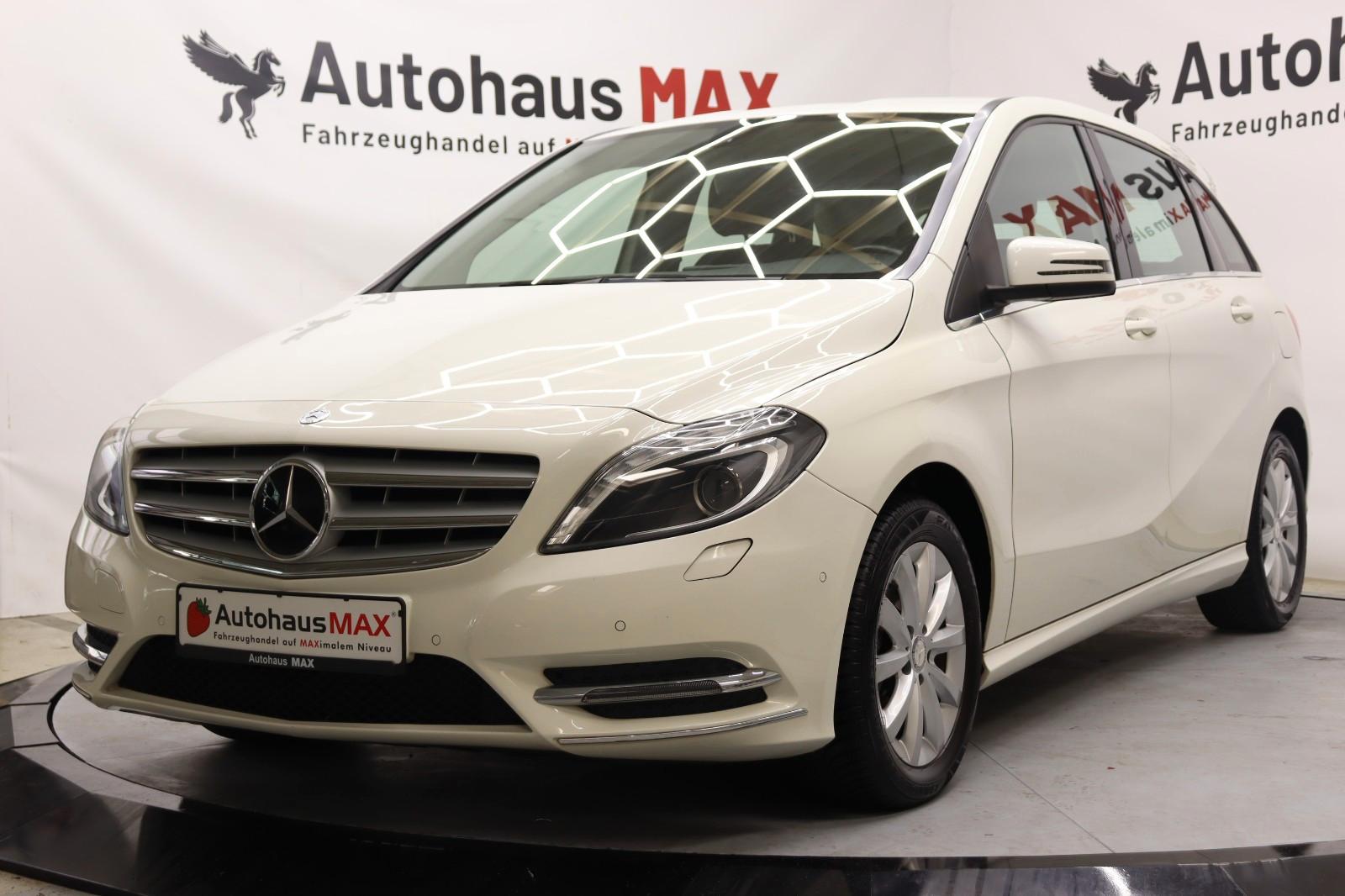 Mercedes-Benz B 200~PDC~MFL~Navi~