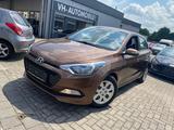 Hyundai i20 VERKAUF NUR AN HÄNDLER OHNE GEWÄHRLEISTUNG - Hyundai i20 mit Anhängerkupplung