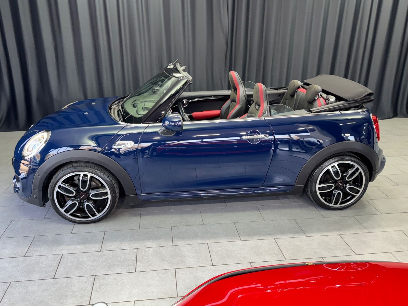 Fahrzeugabbildung MINI Cooper S Cabrio|JCW-PAKET|HARMAN/KARDON|VOLL