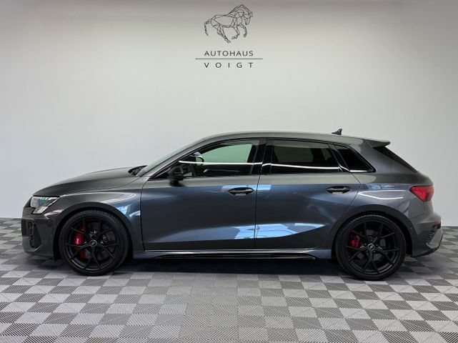 AUDI RS3 |1.Hand|Garantie|Sport-AGA|Carbon|Matrix-LED