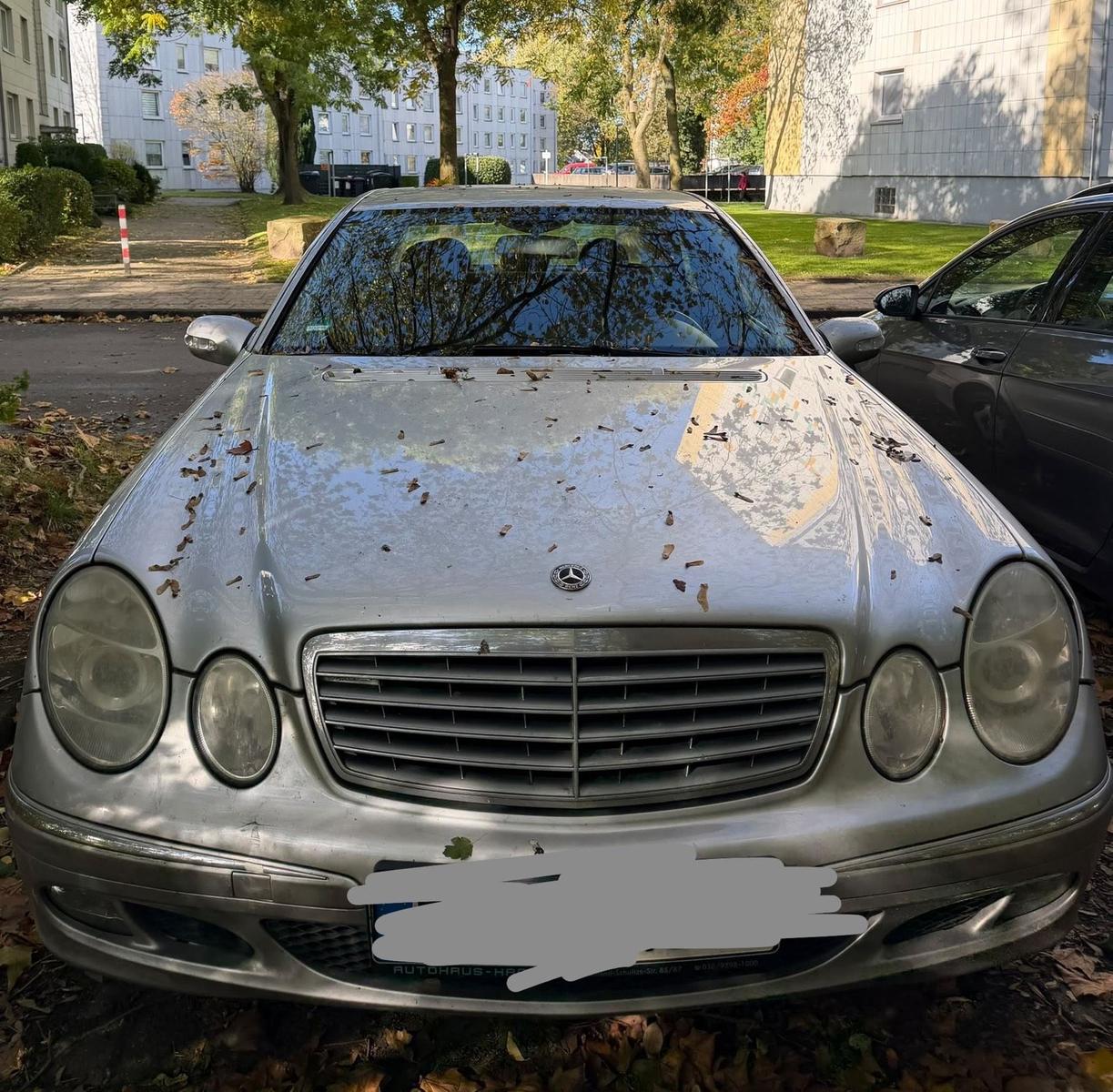 Mercedes-Benz E 200
