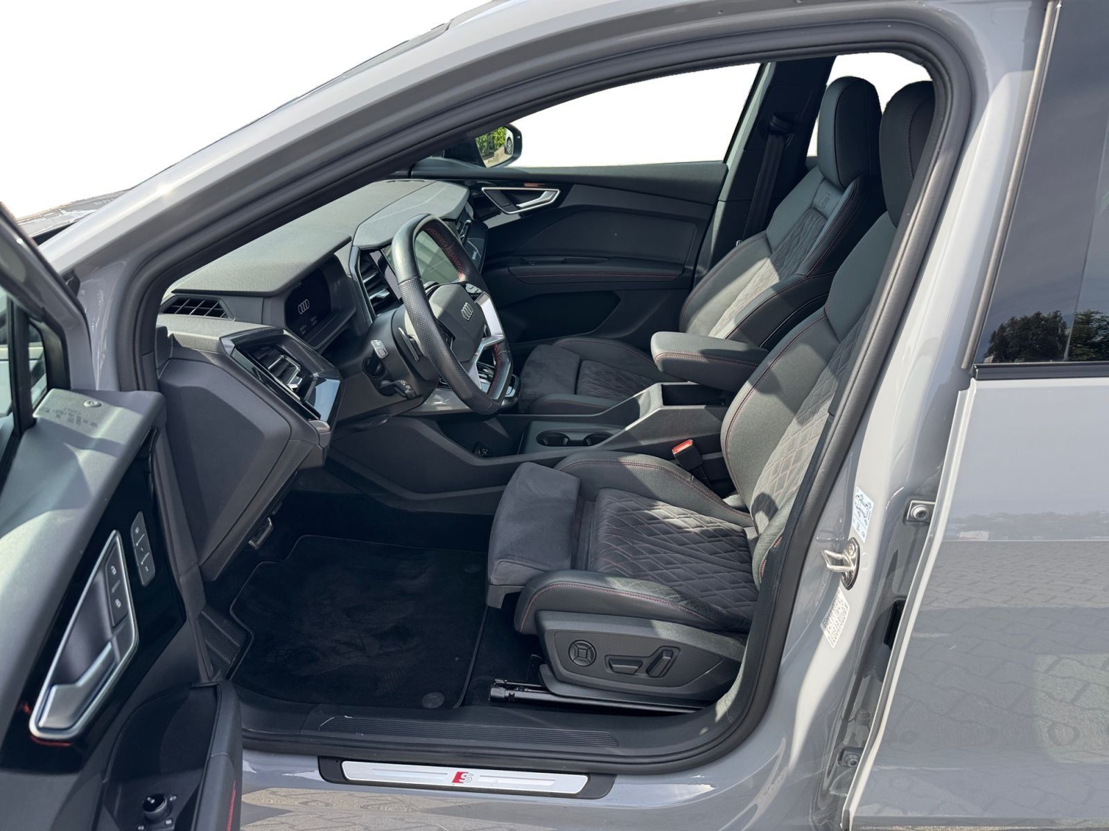 Audi Q4 Sportback e-tron 50 qu. S LINE LED KAM VIRTUA foto 4