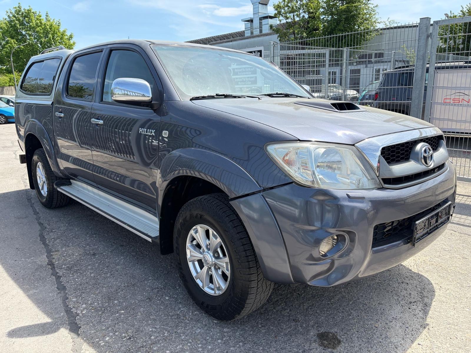 Toyota Hilux Double Cab Life 4x4