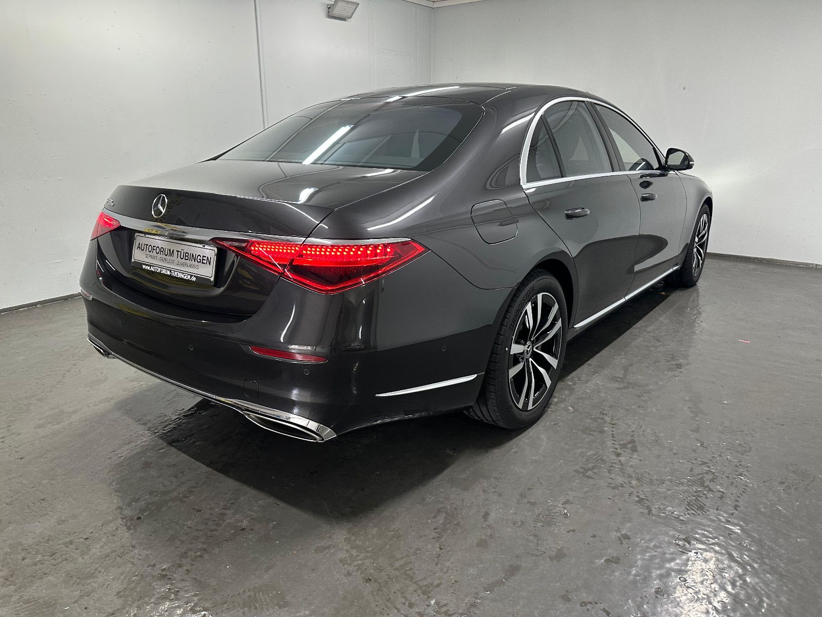 Fahrzeugabbildung Mercedes-Benz S 580 e *HEADUP*HA LENKUNG*SITZKLIMA*