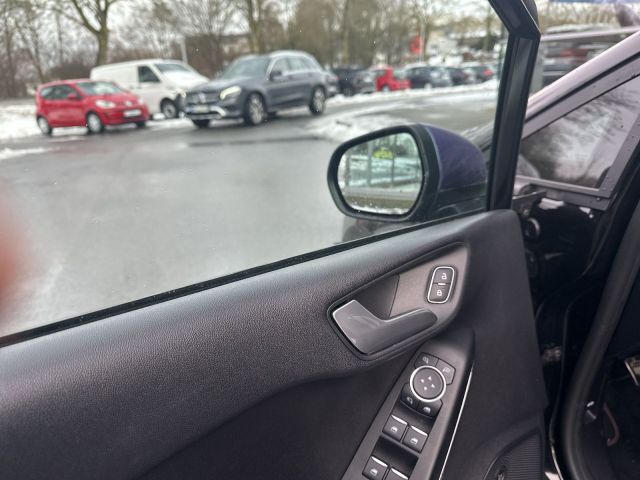 Fiesta 1.0 ST-Line X NAVI RFK WINTER-P. ACC