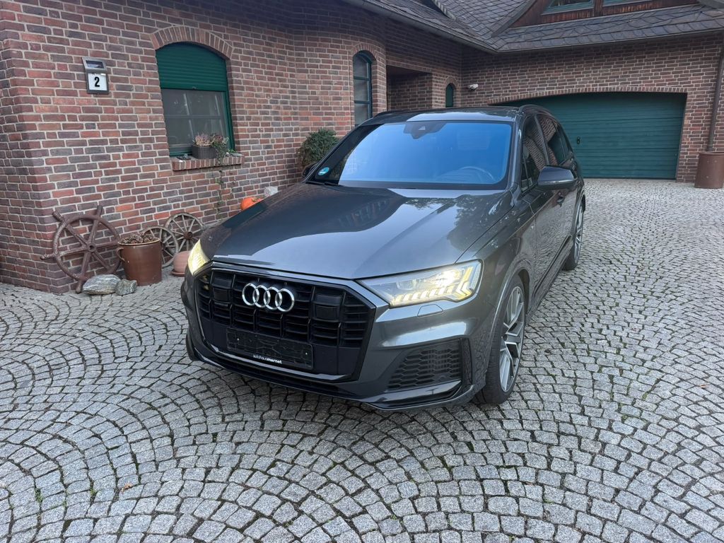 Image of Audi Q7