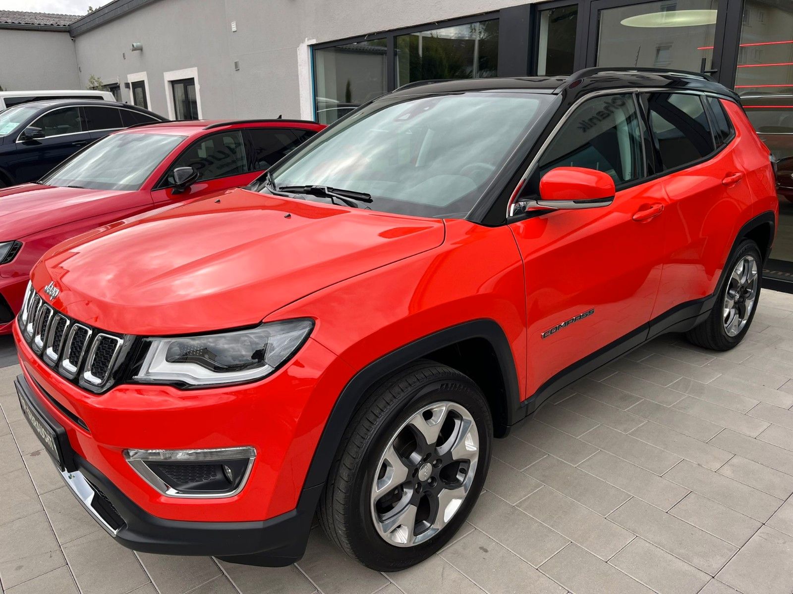 Fahrzeugabbildung Jeep Compass Limited FWD