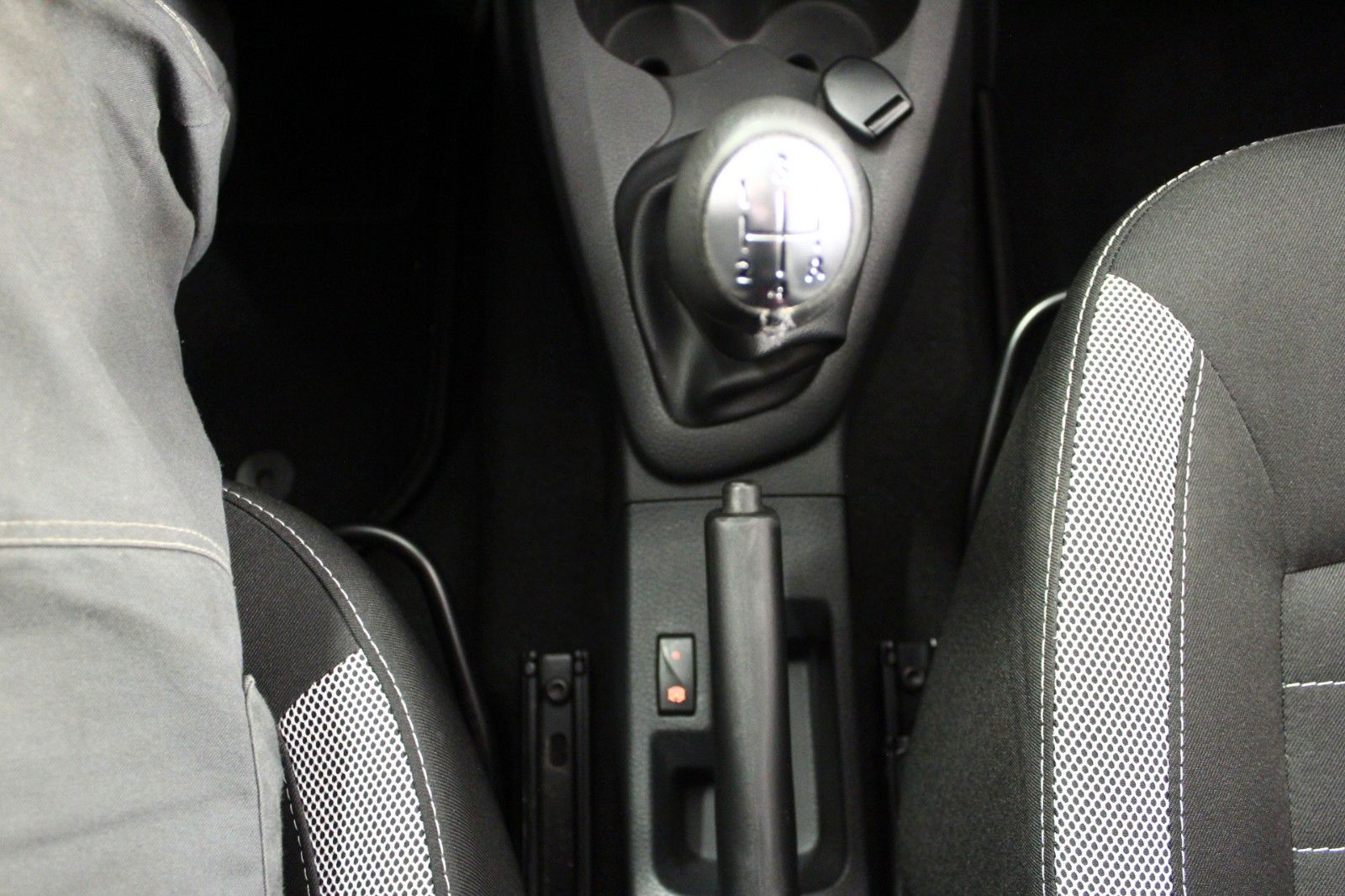 Fahrzeugabbildung Dacia Sandero dci 90 Stepway Prestige*Navi*klima*