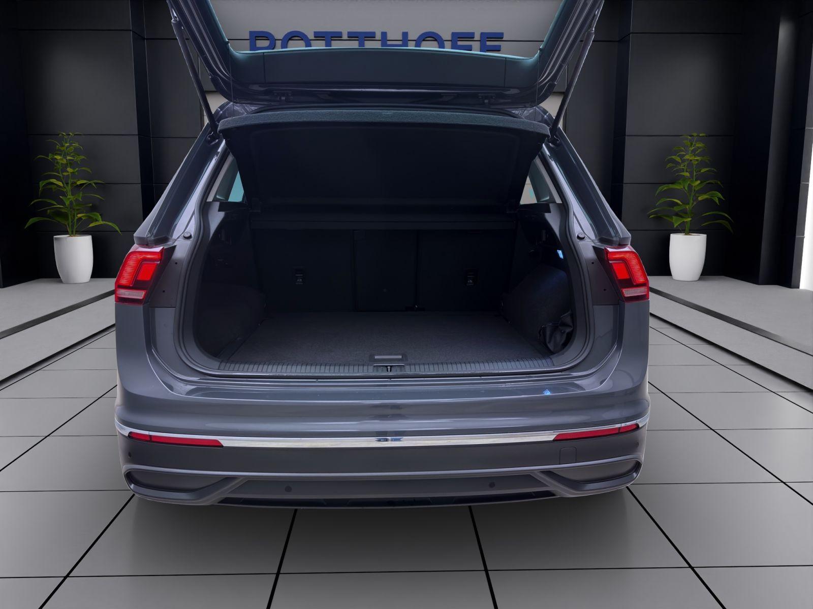 Volkswagen Tiguan 2.0 TDI DSG MOVE NAVI KAMERA SITZHZG PDC