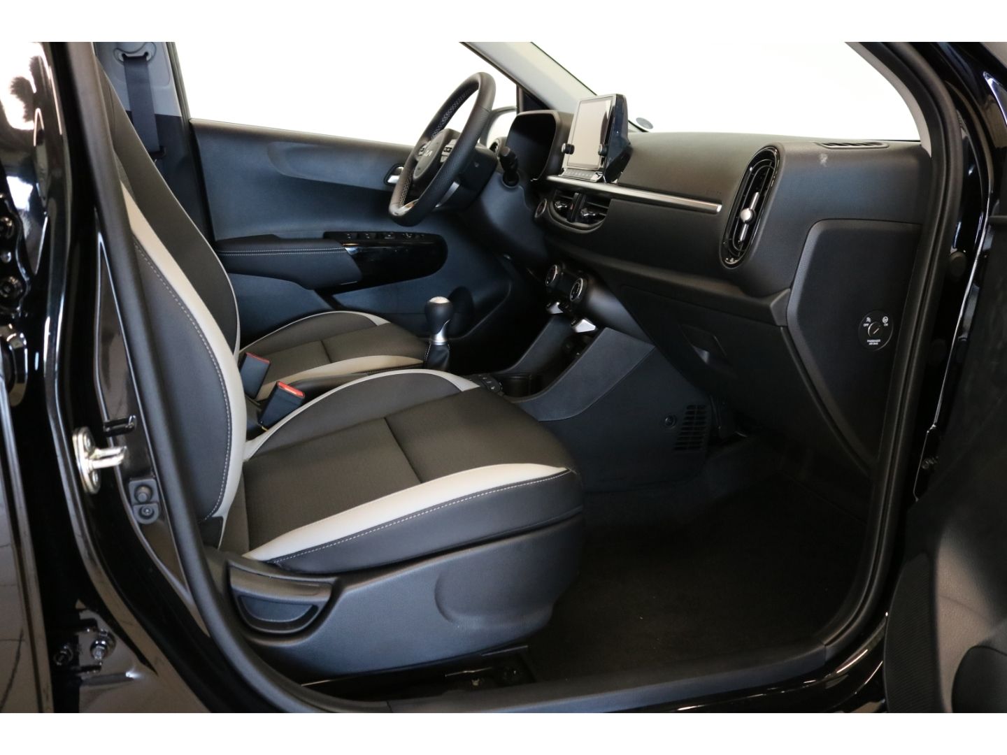 Fahrzeugabbildung Kia Picanto GT-Line 1.2 LED Navi Kamera Induktion