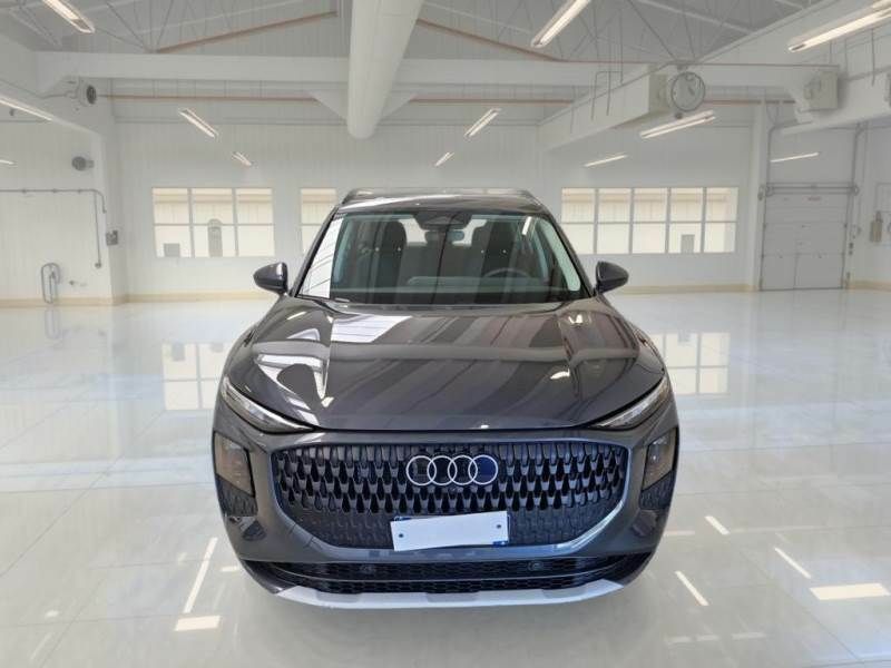 Audi AUDI Q3 TFSI MHEV 110 KWS TRONIC BUSINESS SUV imagem 2