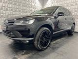 Volkswagen Touareg 3.0TDI 4M/Terrai Tech/Standh/AHK/Kam/Xen - gebrauchte VW Touareg aus dem Jahr 2016