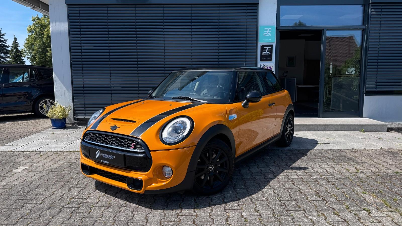 MINI COOPER S l LED l Temp. l Sitzh. l Leders. lKlima