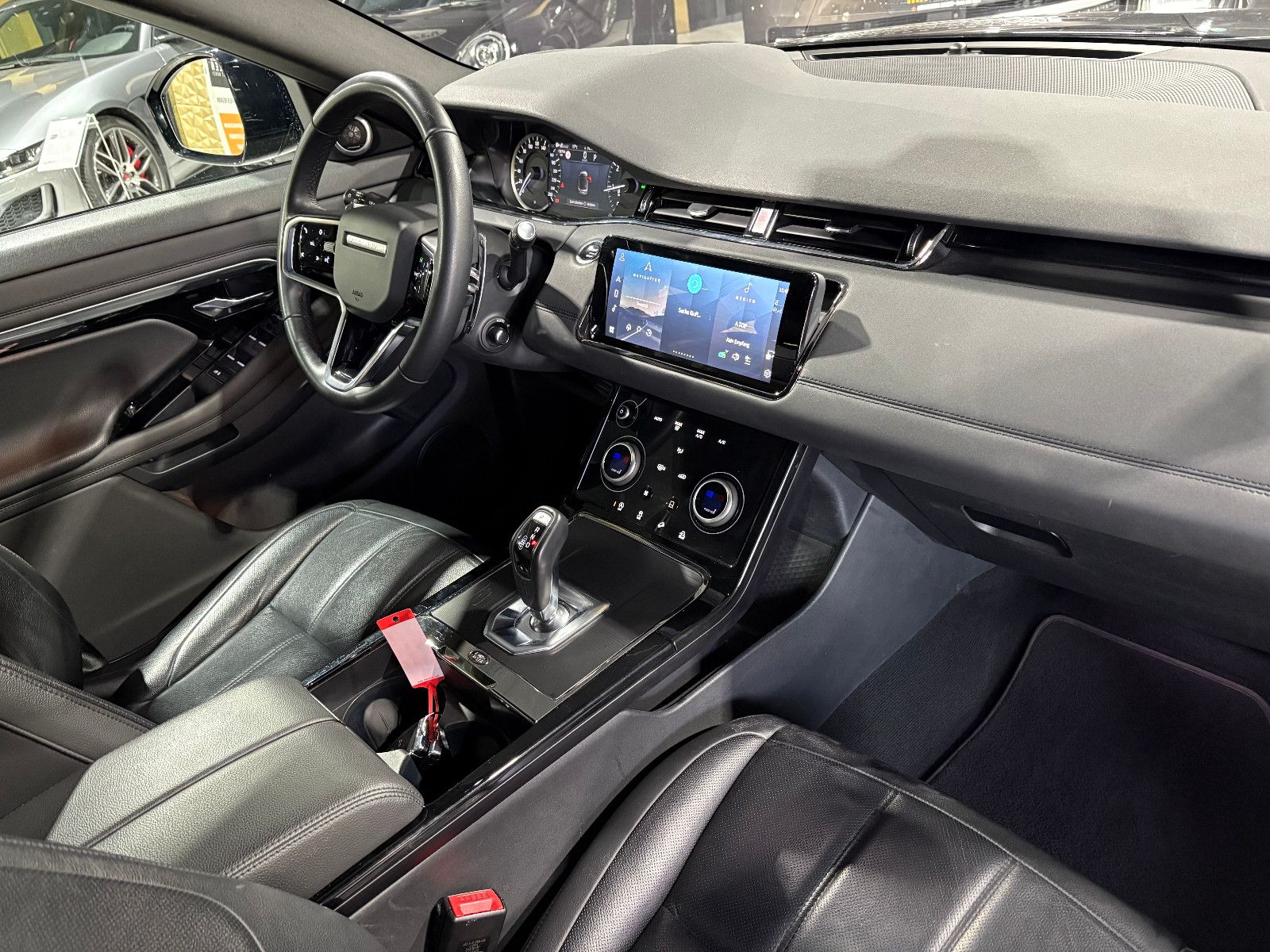 Fahrzeugabbildung Land Rover Range Rover Evoque R-Dynamic SE/MEMORY/ACC/APPLE