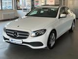 Mercedes-Benz E 200 E -Klasse Lim Avantgarde*Leder*Schiebedach - Mercedes-Benz E 200 Gebrauchtwagen in München
